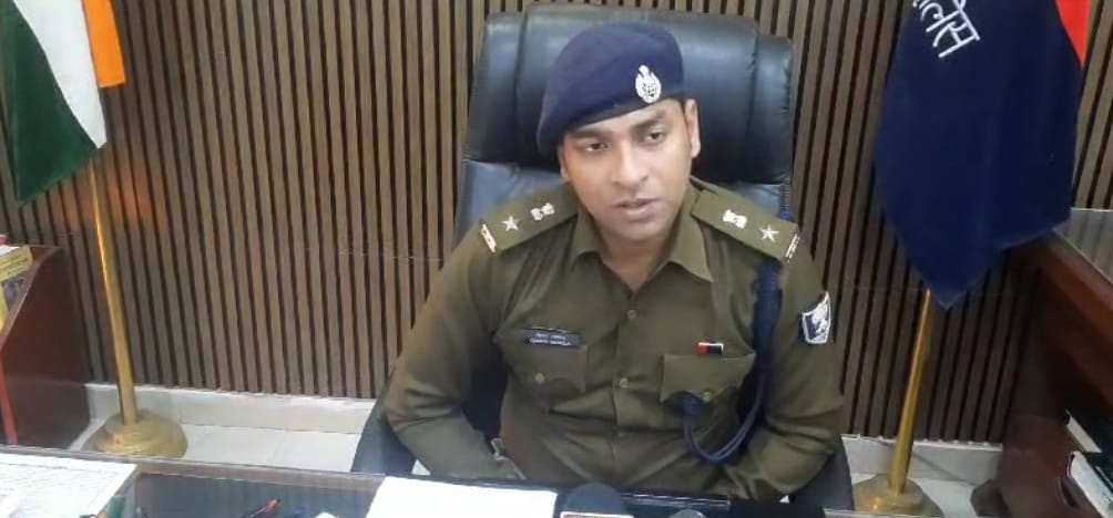 सारण के 22 कु’ख्यात अ’पराधी, जिन पर एसपी ने रखे हैं ₹10 हजार से ₹50 हजार तक का इनाम ; आप भी जीत सकते हैं इनाम…