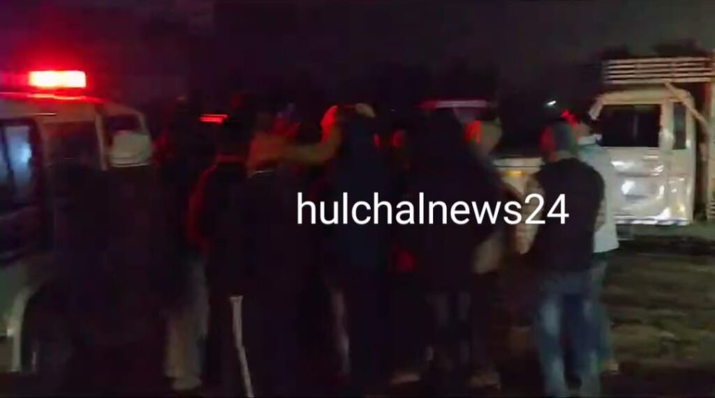 पिकअप वैन और टोटो की ट’क्कर में टोटो क्षतिग्रस्त, चालक गंभीर