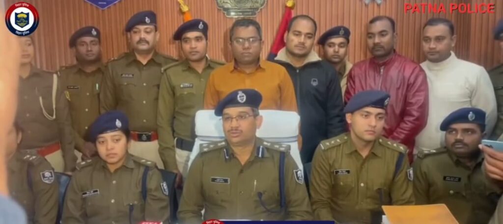 पटना में बच्चियों के साथ दु’ष्कर्म व ह’त्या मामले में अधेड़ गिरफ्तार ; पहले भी दु’ष्कर्म के बाद कर चुका है एक महिला की ह’त्या