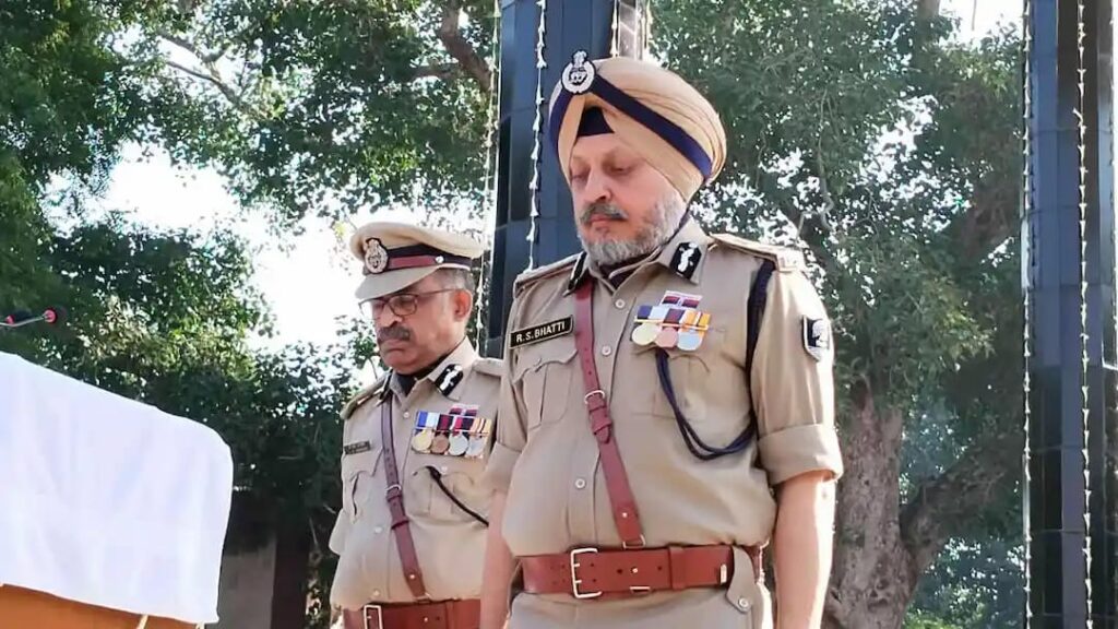 43 फरार नक्सलियों और अ’पराधियों पर पुलिस मुख्यालय ने ₹3 लाख का ईनाम किया घोषित