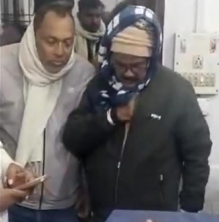 कोर्ट से घर जा रहे एक वकील को अ’पराधियों ने मारी गो’ली ; गंभीर स्थिति में पीएमसीएच रेफर