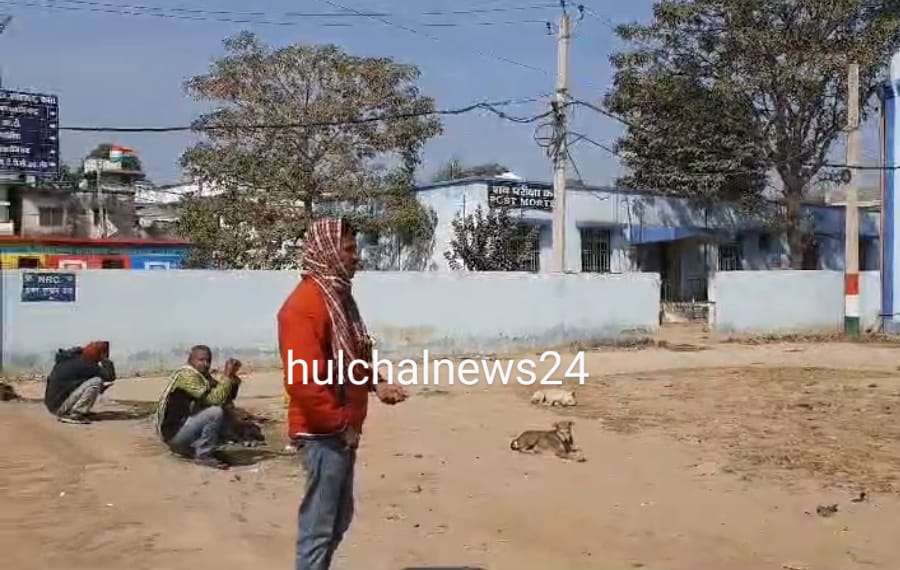 अ’नियंत्रित वाहन की चपेट में आने से अ:धेड़ की मौ’त ; परिजनों में मा’तम