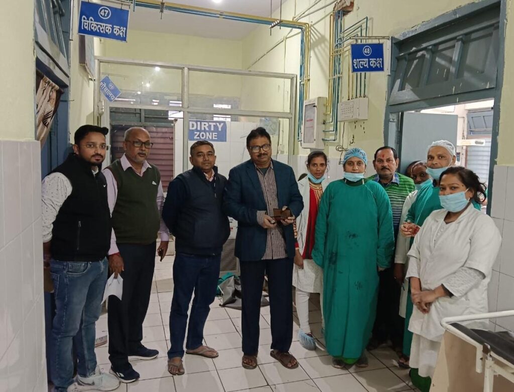 संतान की चाहत में 58 वर्ष की उम्र में महिला बनी मां ; छपरा सदर अस्पताल में चिकित्सकों की टीम ने किया ऑपरेशन