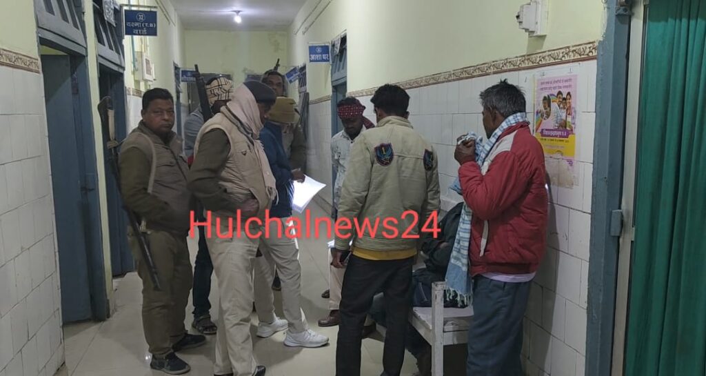 अलग-अलग सड़क हा’दसों में दो युवक की गई जा’न ; दो युवक गंभीर स्थिति में रेफर