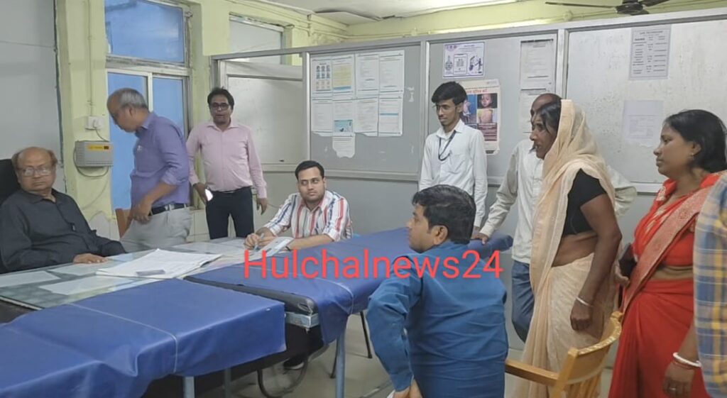 ला’परवाही : सरकारी स्वास्थ्य केंद्र में न’सबंदी के बाद महिला को नहीं आया हो’श ; कौन संभालेगा 6 छोटे-छोटे बच्चों को