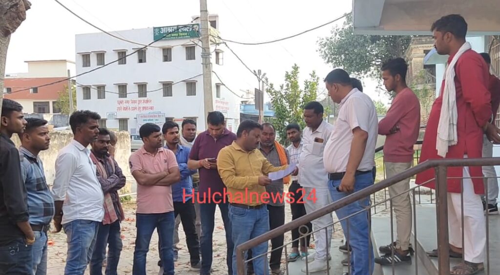 विद्युत विभाग की लापर’वाही से बिजली मिस्त्री की गई जा’न ; शटडाउन के बाद भी वायर में दौड़ा क’रंट