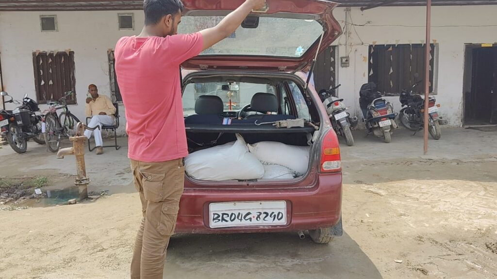 200 लीटर चुलाई श’राब के साथ दो कारोबारी को पुलिस ने किया गिरफ्तार