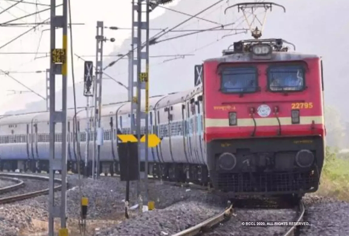दिल्ली दूर नहीं : इस ग्रीष्मकालीन ट्रेन से बिना रिजर्वेशन आप पहुंच जाएंगे सहरसा व छपरा से दिल्ली
