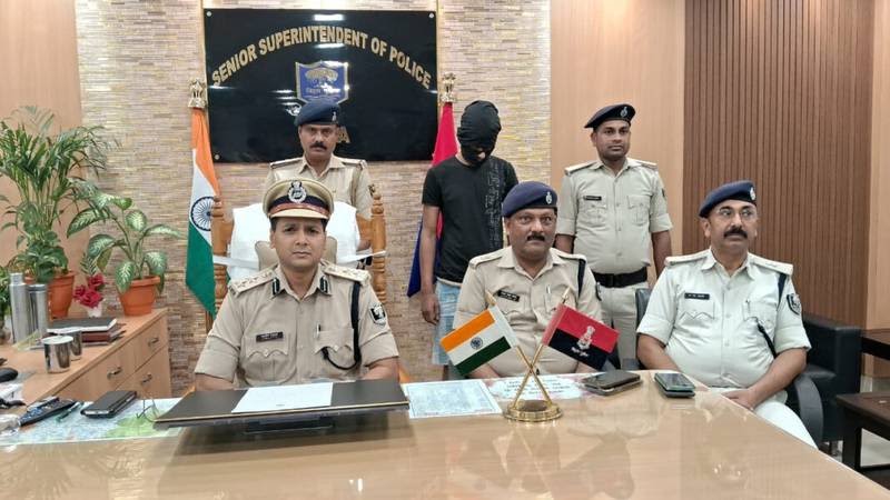 50 हजार के इनामी कु’ख्यात ब’दमाश को पुलिस ने महाराष्ट्र से किया गिरफ्तार