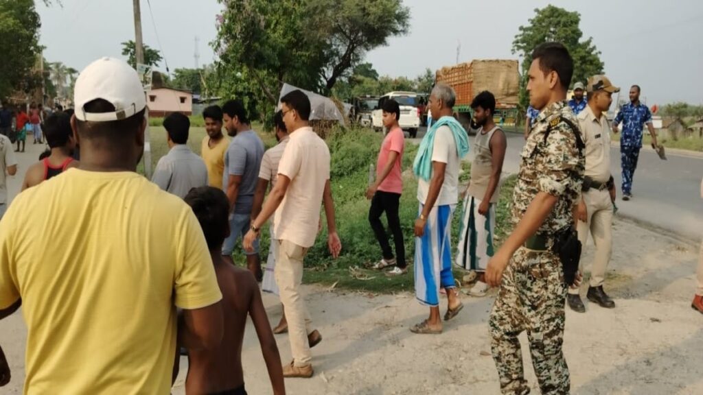अ’पराधी को गिरफ्तार करने पश्चिम बंगाल गई बिहार पुलिस पर ग्रामीणों ने किया ह’मला ; पांच पुलिसकर्मी ज’ख्मी