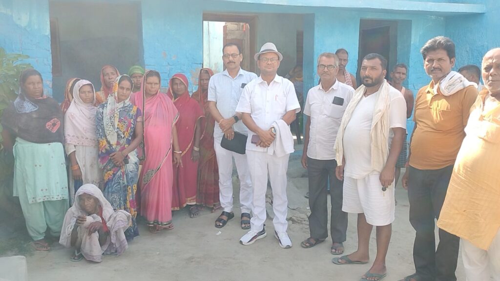 गांव के ही व्यक्ति ने फाइनेंस कंपनी से महिलाओं को लोन दिला कर दी लाखोंं रुपए की धो’खाधड़ी, फरार