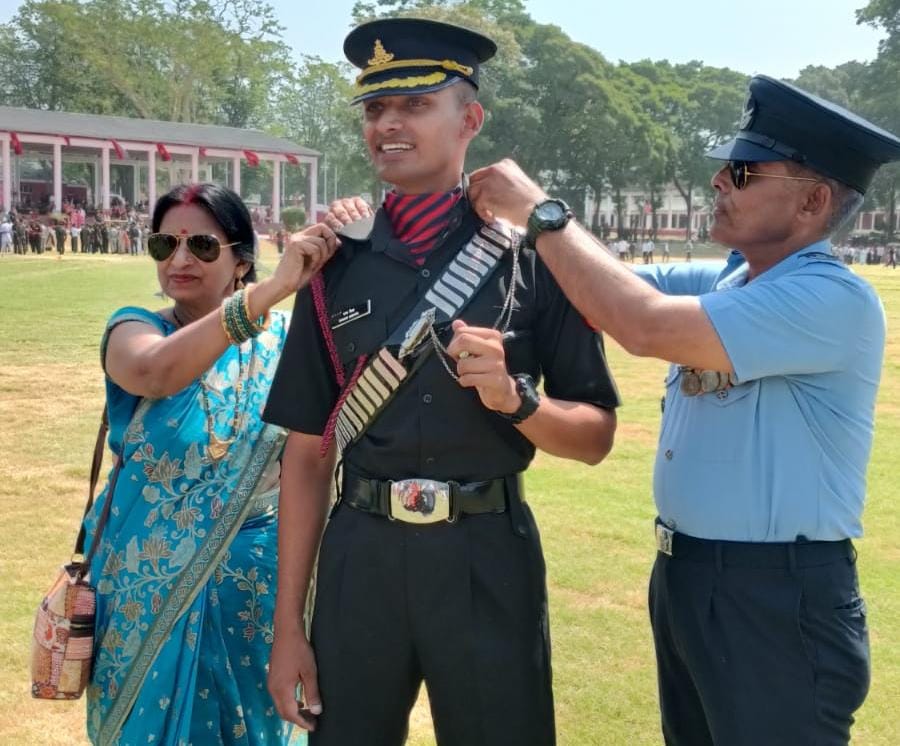 देहरादून में 39 विदेशी समेत आईएमए के 394 कैडेटों की पासिंग आउट परेड में सारण के लाल भी शामिल