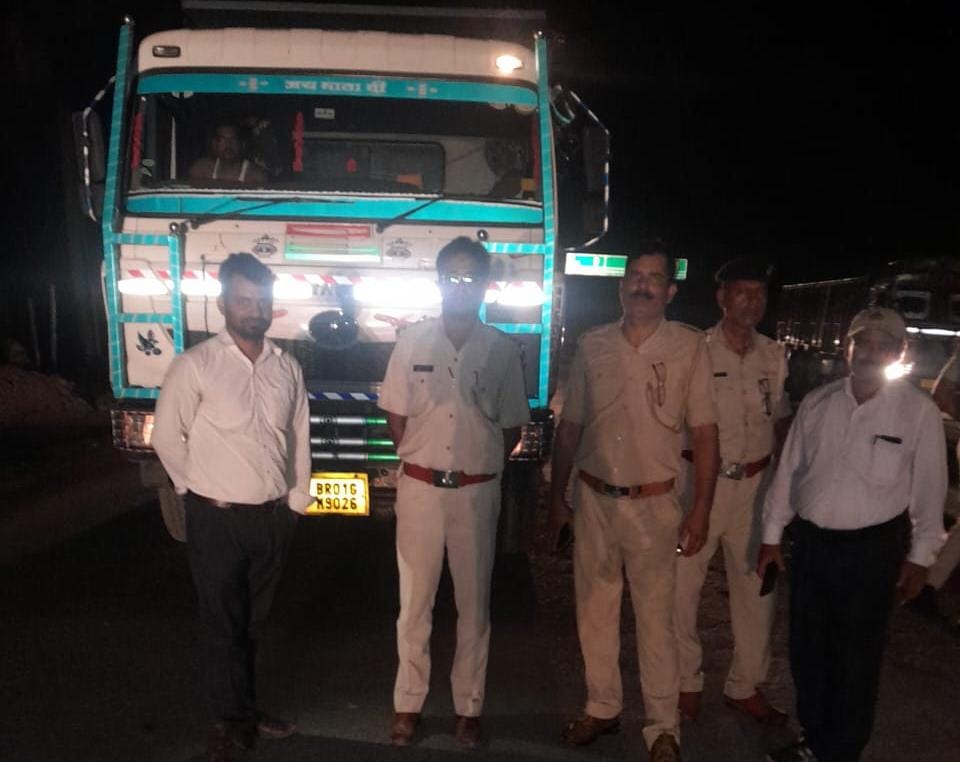 15 जून से 15 अक्टूबर तक बालू के खनन पर रोक ; सदर एसडीओ व ज़िला खनन पदाधिकारी ने कहा अवैध खनन पर होगी कार्रवाई