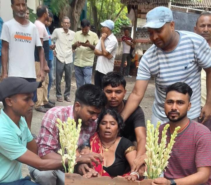 छपरा के रेलकर्मी की ड्यूटी के दौरान कोलकात्ता में ट्रेन की चपेट में आने से मौत ; परिजनों में छाया मातम