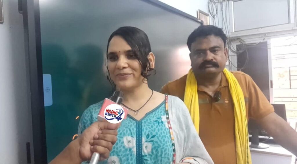 देश की पहली ट्रांसजेंडर दारोगा बनी बिहार की मानवी मधु ; पहली बार तीन ट्रासंजेंडर बने दरोगा