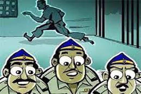 भगवान बाजार थाना से पुलिस को चकमा देकर भागा बंदी ; ओ०डी० पदाधिकारी को एसपी ने किया सस्पेंड