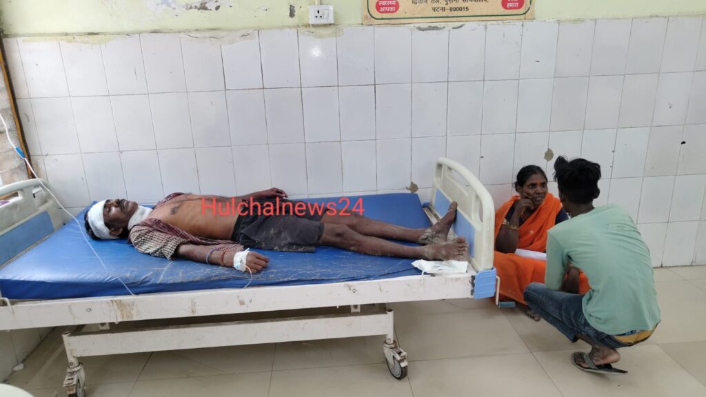 शराब पीने से पत्नी व बेटे ने रोका तो पति ने गले पर ब्लेड मार किया आत्महत्या का प्रयास