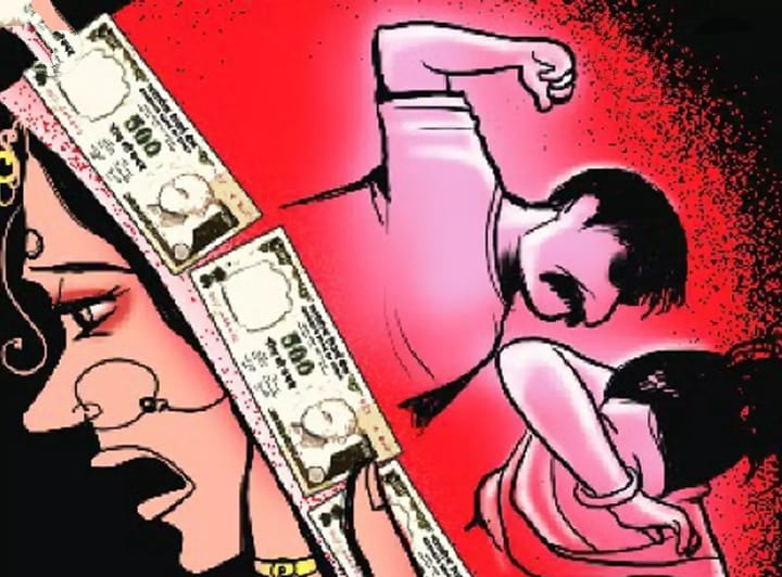 दहेज में नहीं दिया बाइक तो पहले कराया गर्भपात फिर हत्या कर शव को जलाया