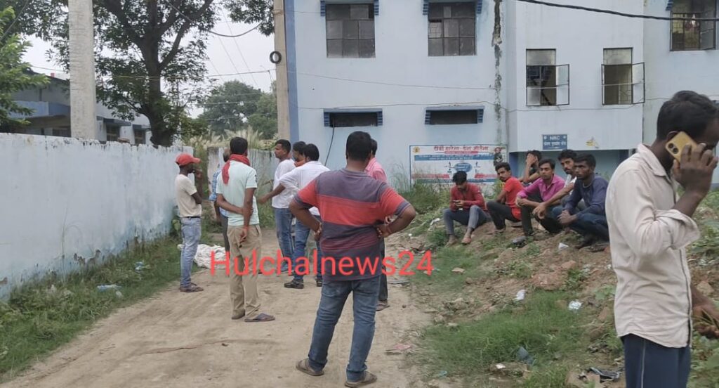 बैक करने के दौरान गोपाल बस ने एक एजेंट को रौंदा; मौके पर मौत