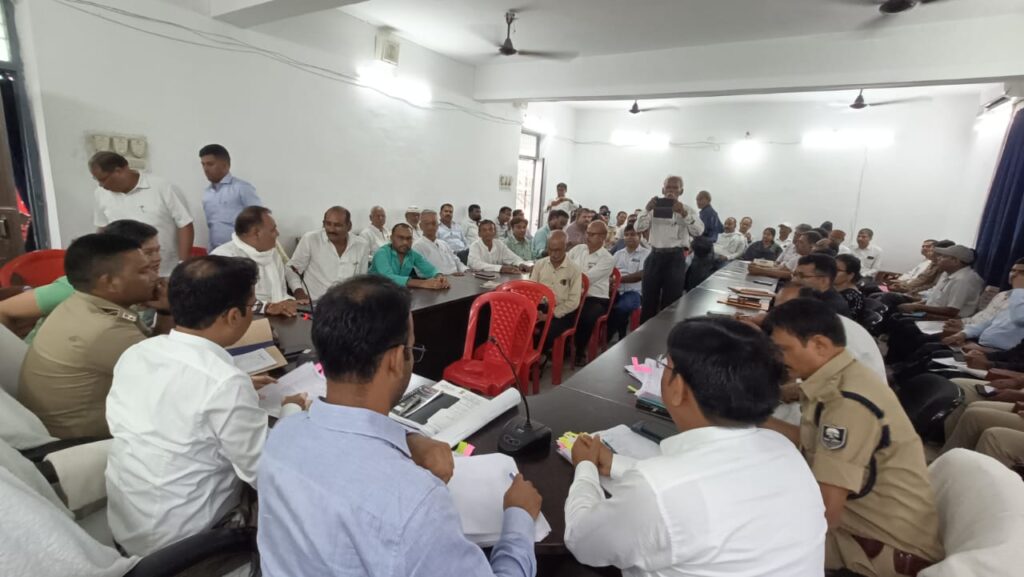 विश्व प्रसिद्ध सोनपुर मेला में एडवेंचर स्पोर्ट्स, बाइक राइडिंग, प्रसिद्ध हस्तियों के साथ टॉक शो और हर हफ्ते स्टार कलाकारों का होगा प्रदर्शन ; मेला के आयोजन को लेकर डीएम ने की बैठक