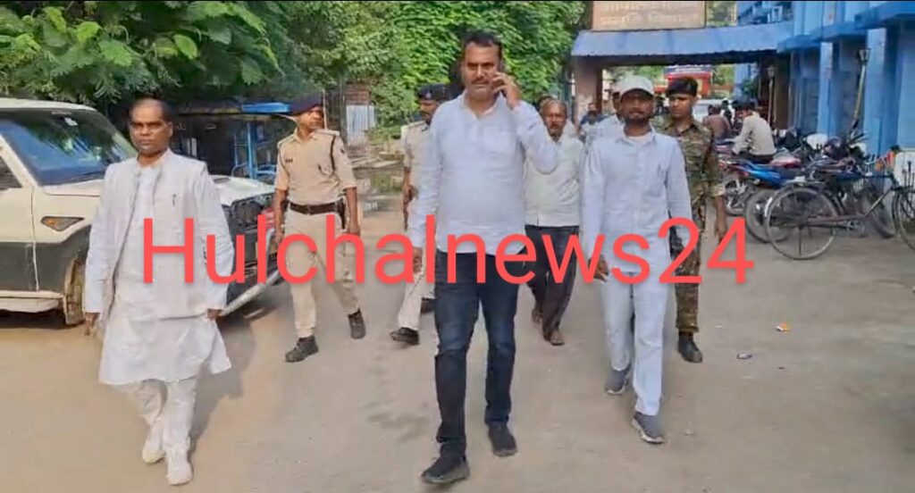 दुष्कर्म पीड़िता मासूम बच्ची से मिलने पहुंचे राजद विधायक ; कहा दुष्कर्मी को फांसी की सजा होनी ही चाहिए