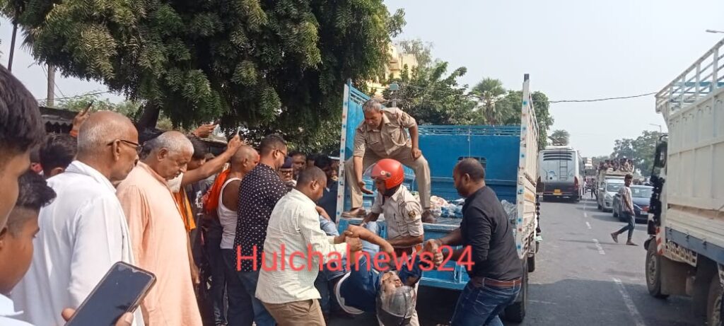 तेज रफ्तार का कहर : सड़क हादसे में दो व्यक्ति की गई जान ; परिवार में मचा कोहराम