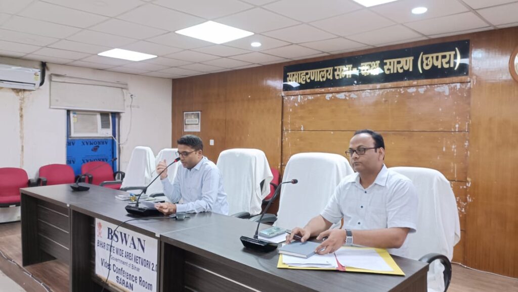 युवा मतदाताओं एवं महिला मतदाताओं को मतदाता सूची में शामिल करने पर विशेष बल ; 29 अक्टूबर को ड्राफ्ट मतदाता सूची का होगा प्रकाशन