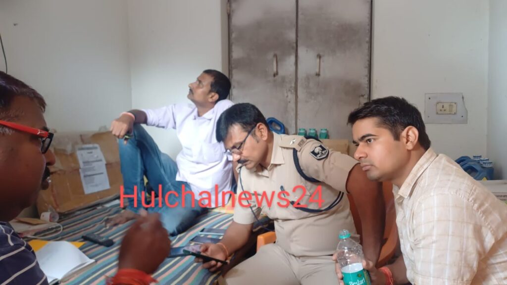छठ पर्व के दौरान पिस्टल के बल पर सीएसपी से ₹20 हजार की लूट ; हंटर बाइक सवार दो अपराधियों ने दिया घटना को अंजाम