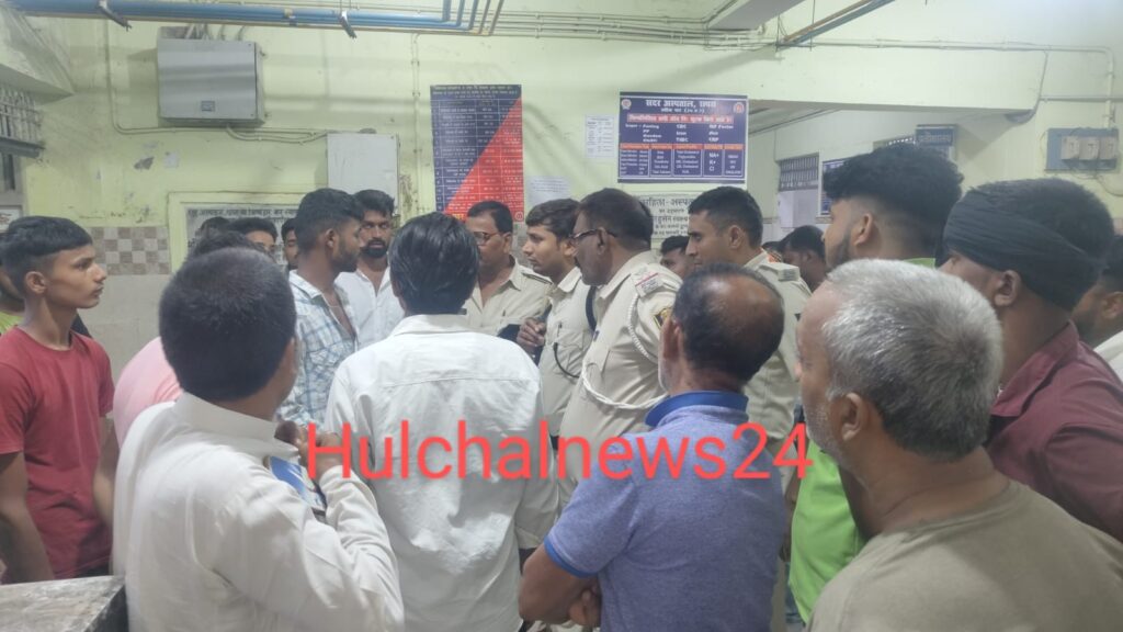 शाम होते ही शहर में किशोर को मारपीट कर मोबाइल एवं गले से सोने के चेन की लूट ; जांच में जुटी पुलिस