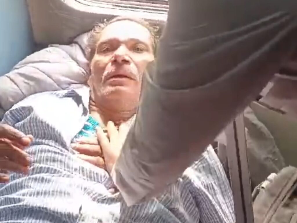 टीटीई की सूझबूझ से यात्री की बची जान ; सफर के दौरान आया हार्ट अटैक तो टीटीई ने पांच मिनट तक दिया सीपीआर और माउथ पंप