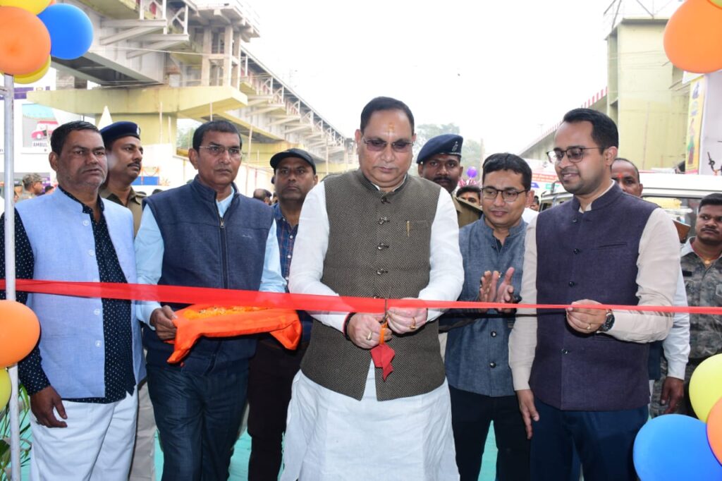 सूचना एवं जनसंपर्क विभाग मंत्री ने सोनपुर मेला में विभागीय प्रदर्शनी का किया उद्धाटन