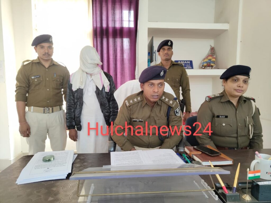 एसपी का फर्जी अकाउंट बनाकर ठगी करने वाले साइबर अपराधी को हरियाणा से किया गया गिरफ्तार