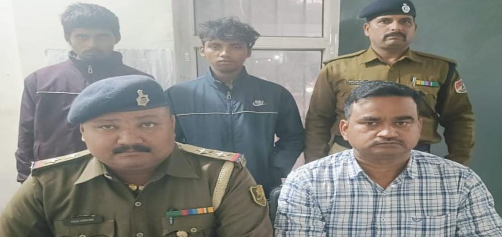 आरपीएफ व जीआरपी ने रेलवे का सामान चोरी कर रहे दो चोरों को रंगे हाथ किया गिरफ्तार