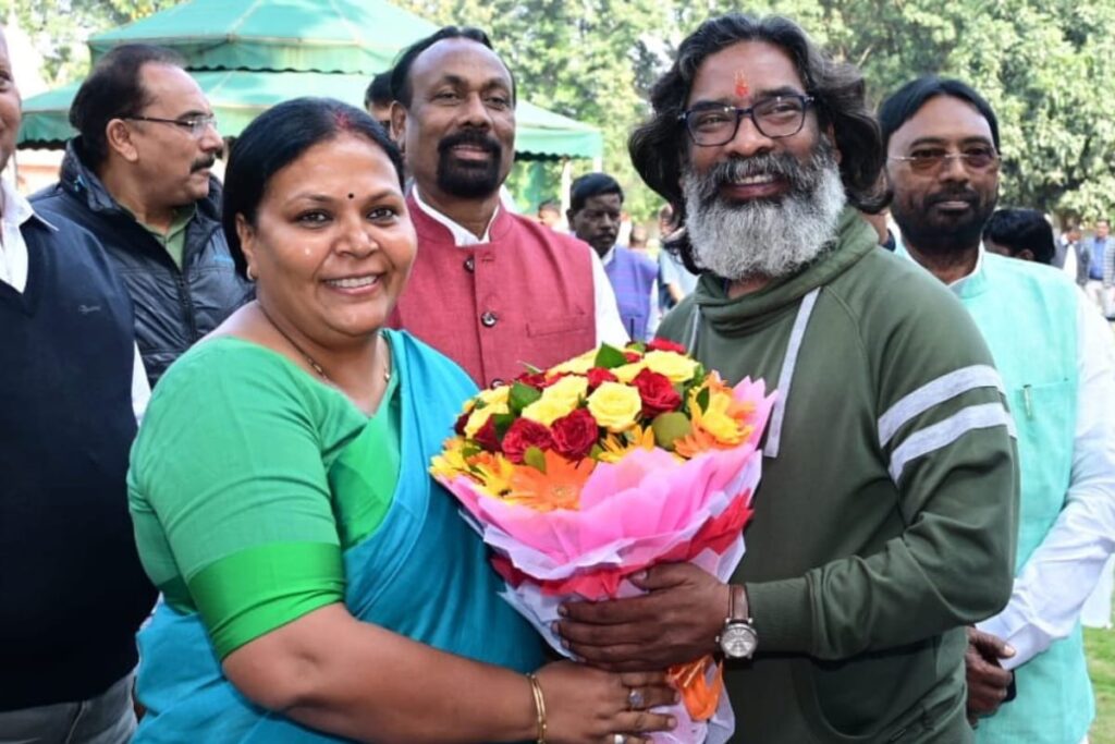 सारण की बेटी दीपिका पांडेय सिंह दूसरी बार झारखंड कैबिनेट में बनी मंत्री ; सारण वासियों में खुशी, बधाई देने वालों का तांता