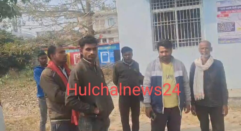 शिक्षक की गोली मारकर हत्या से सनसनी ; परिजनों में मचा  कोहराम