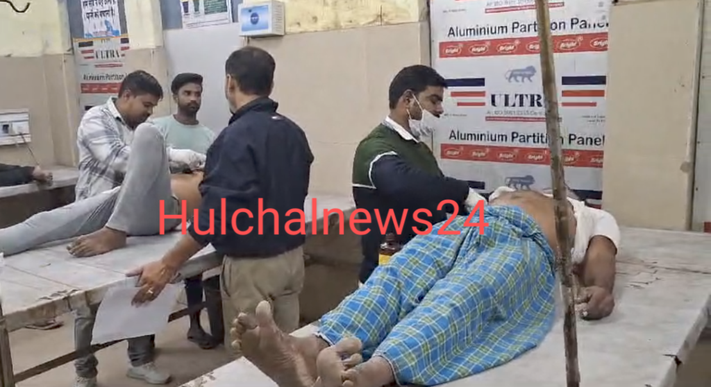 गाड़ी हटाने के विवाद में पिता-पुत्र को चाकू घोंप किया गंभीर ; दोनों पीएमसीएच रेफर