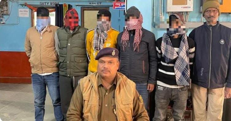 नव वर्ष पर किशोरी को गोली मारने के मामले में पुलिस ने पांच आरोपियों को किया गिरफ्तार