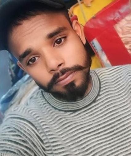 सड़क दुर्घटना में घायल युवक की उपचार के दौरान दसवें दिन मौत ; परिवार में छाया मातम
