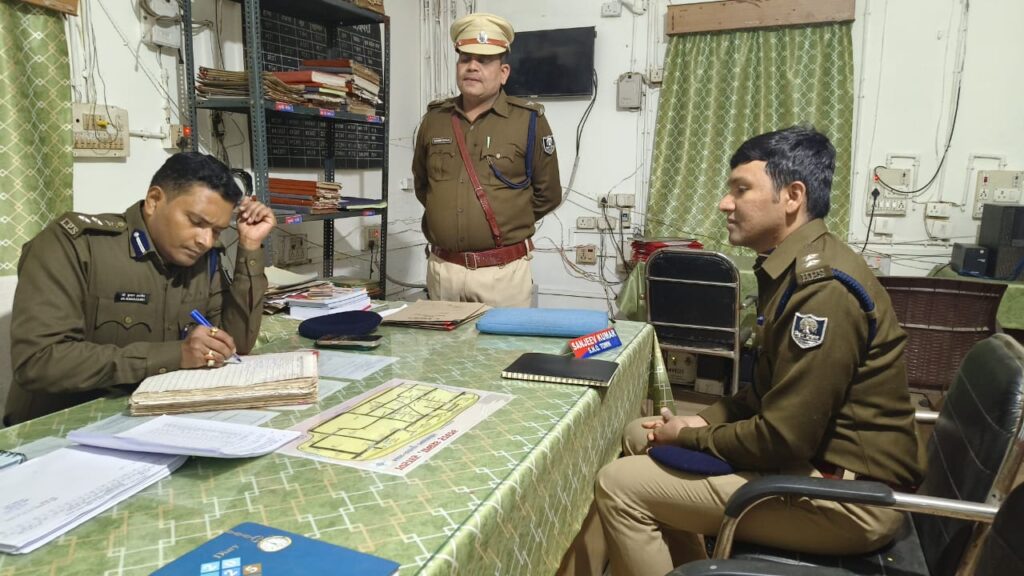 सारण एसपी ने नगर थाना का वार्षिक निरीक्षण कर दिये आवश्यक दिशा-निर्देश