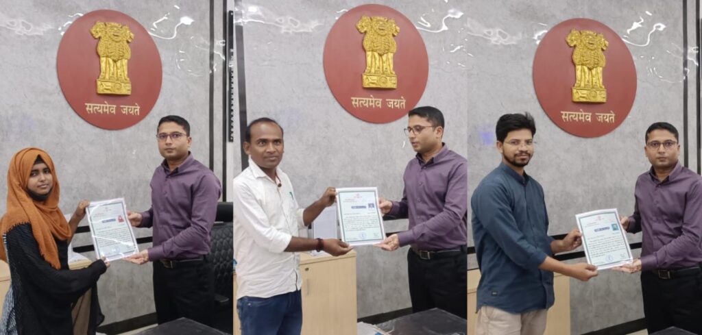 नवनियुक्त सहायक उर्दू अनुवादकों को डीएम ने प्रदान किया नियुक्ति पत्र ; 715 अभ्यर्थियों की हुई बहाली