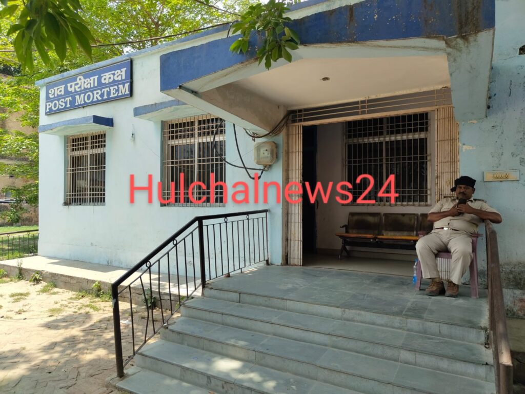 रेलवे ट्रैक पर मिली युवक की सिर कटी लाश ; नहीं हुई पहचान, जांच जारी