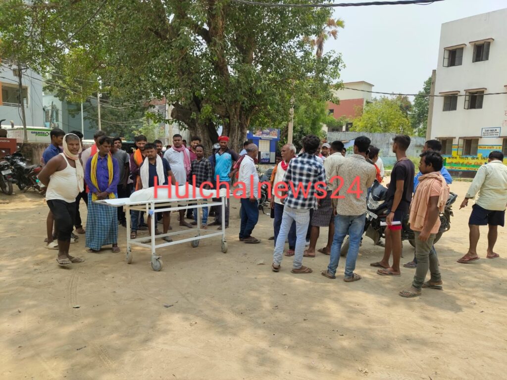 तेज रफ्तार का कहर : टोटो ट्रैक्टर की टक्कर में दो मजदूर की मौत, दो घायल