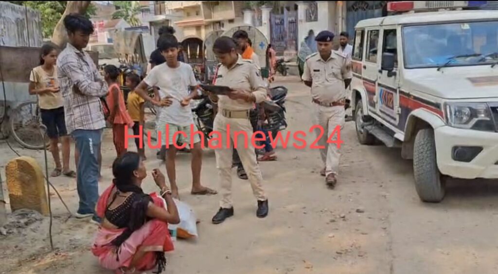 शहर में चौक पर चोर होने का झांसा देकर महिला के कान से सोने की बाली व गले से चेन निकलवा नकद की पोटली भी ले भागे उचक्के ; शोर मचाती रह गई महिला
