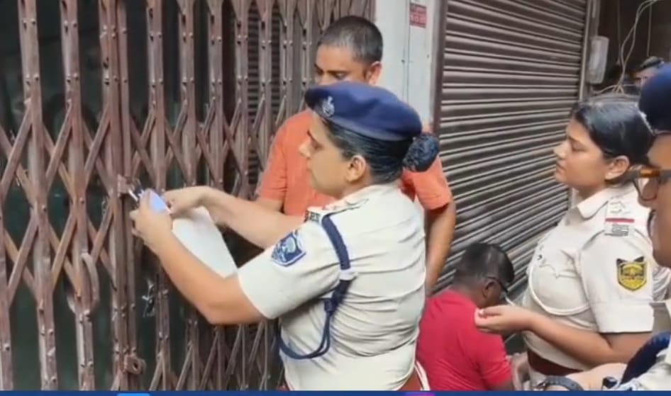 हम नेता व उसकी पत्नी चलाते थे सेक्स रैकेट ; सेंट्रल पार्क और सुभद्रा होटल के साथ एक घर भी किया गया सील