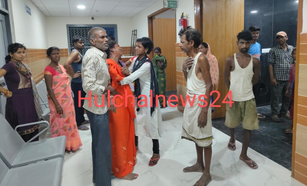 पंखे का प्लग लगाने के दौरान पुत्री को लगा करंट ; बचाने गई मां तो दोनों की हो गई मौत ; दूसरी घटना में करंट से एक किशोरी की मौत के बाद मचा कोहराम