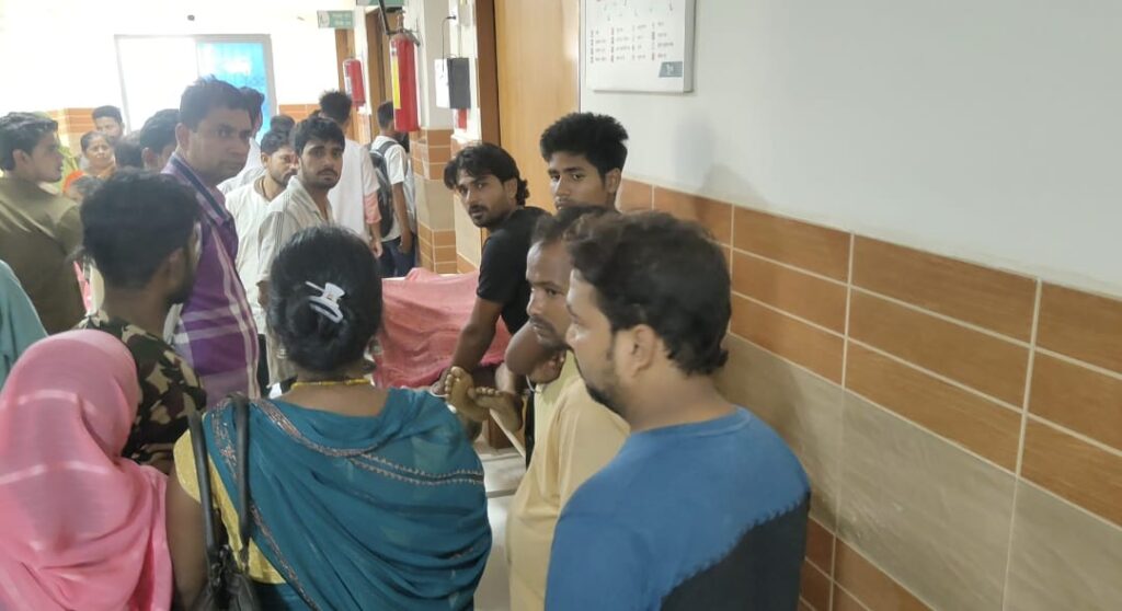 स्टैंड फैन का प्लग लगाने के दौरान करंट लगने से फिर हुई एक मौत ; अस्पताल पहुंचते ही युवक की हो गई मौत
