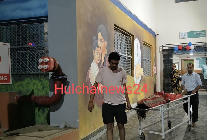अनियंत्रित बाइक के धक्के से घायल महिला की सदर अस्पताल में मौत ; परिवार में मातम