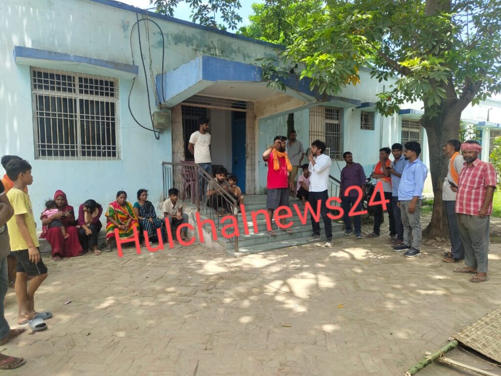 सड़क दुर्घटना में मृत युवक की हुई पहचान ; बाइक से घर लौटने के दौरान हुआ था हादसा