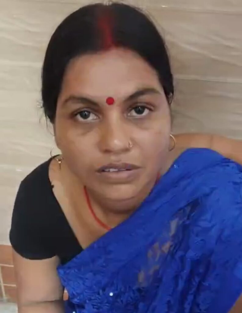 हलचल न्यूज़ की पहल पर महिला का खोया हुआ ₹10 हजार पुलिस ने 24 घंटे में ढूंढ निकाला; महिला ने थानाअध्यक्ष को दिया धन्यवाद