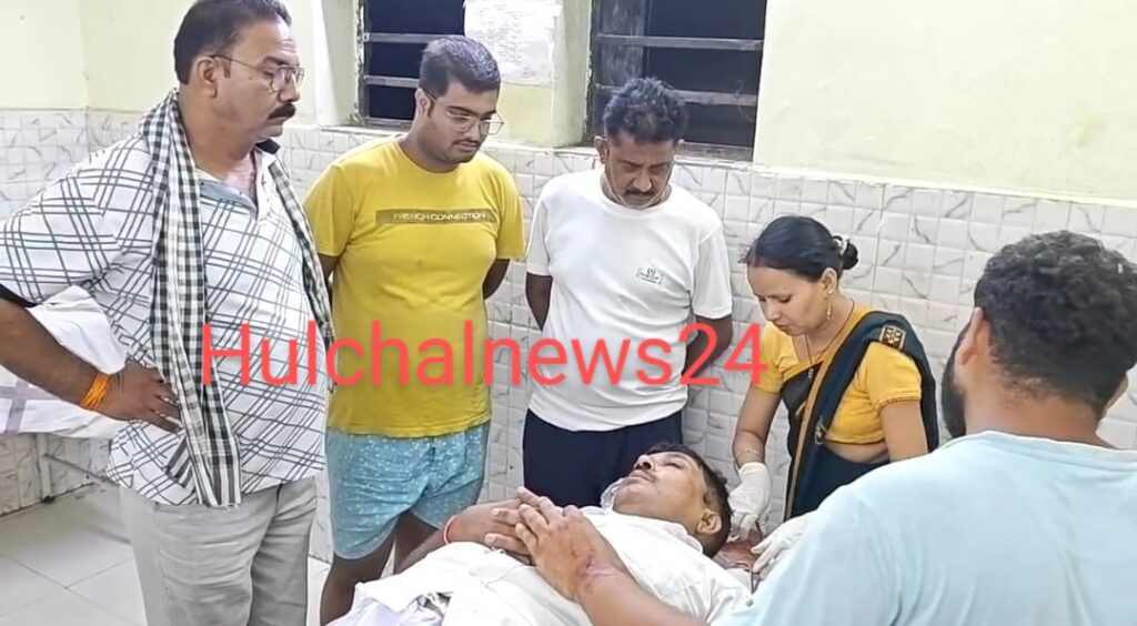 हथियार के बल पर आभूषण दुकान से ₹50 हजार की लूट ; बाइक सवार अपराधियों ने दिया घटना को अंजाम